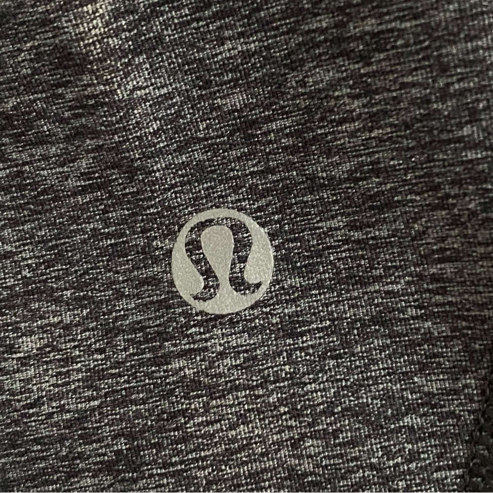 Lululemon run Heathered gray black blue stripe inspire crop leggings - Picture 9 of 14